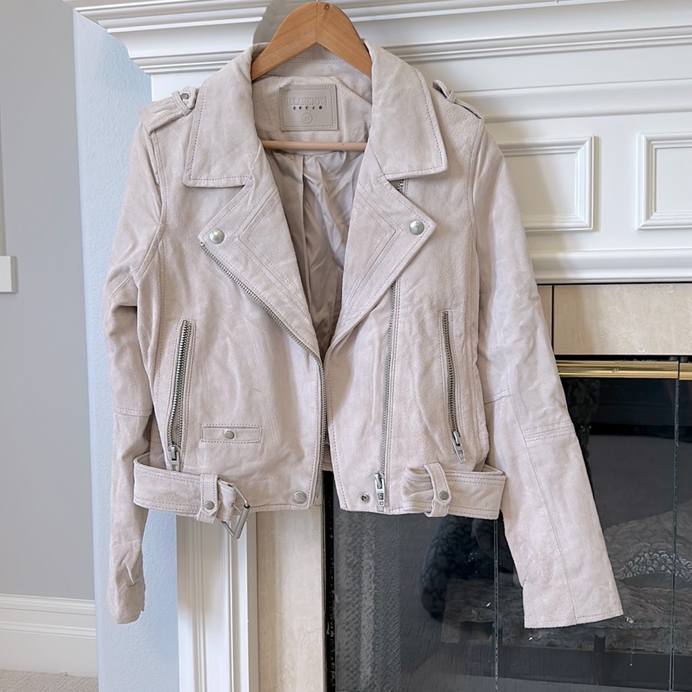 BLANK NYC Suede Moto Jacket - Picture 3 of 9